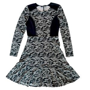 BCBG Grey and Black Dress Stretchy and Flowy Extra Small